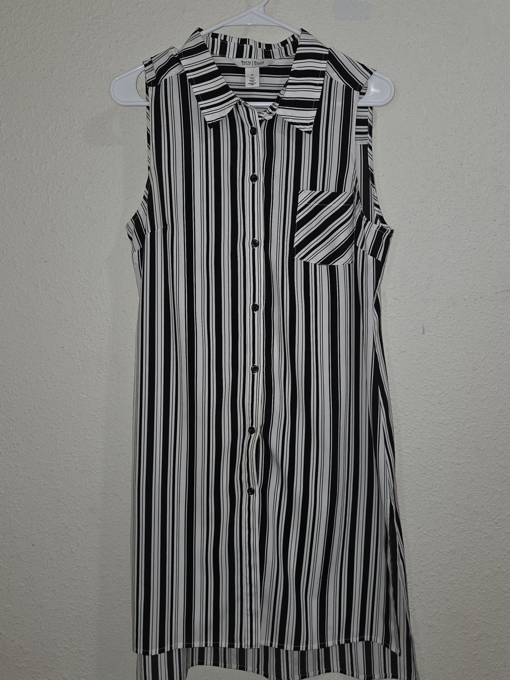 White House Black Market Black & White Striped Sleeveless Shirt Dress